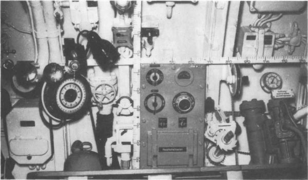Main distribution box in U 98’s control room, the target follow-up switch is also visible
