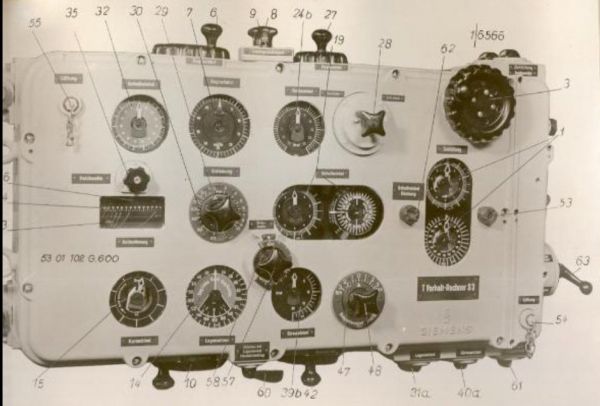 The torpedo calculator T. Vh. Re. S3 – early version – view of the front cover